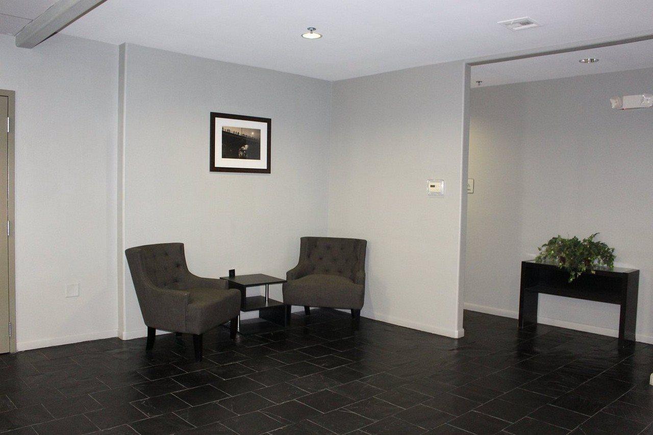Baymont By Wyndham Columbus Hotel Bagian luar foto