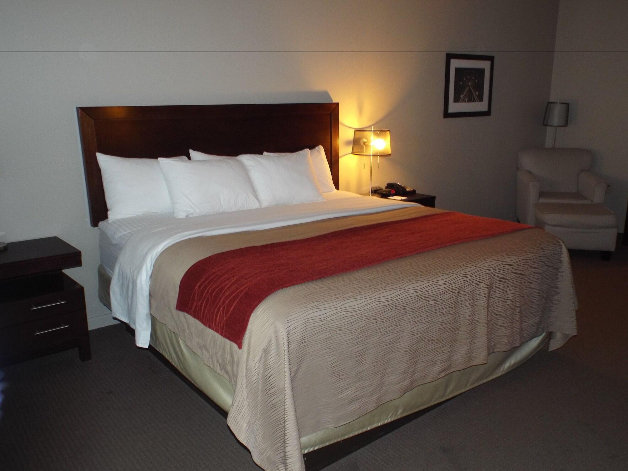 Baymont By Wyndham Columbus Hotel Bagian luar foto