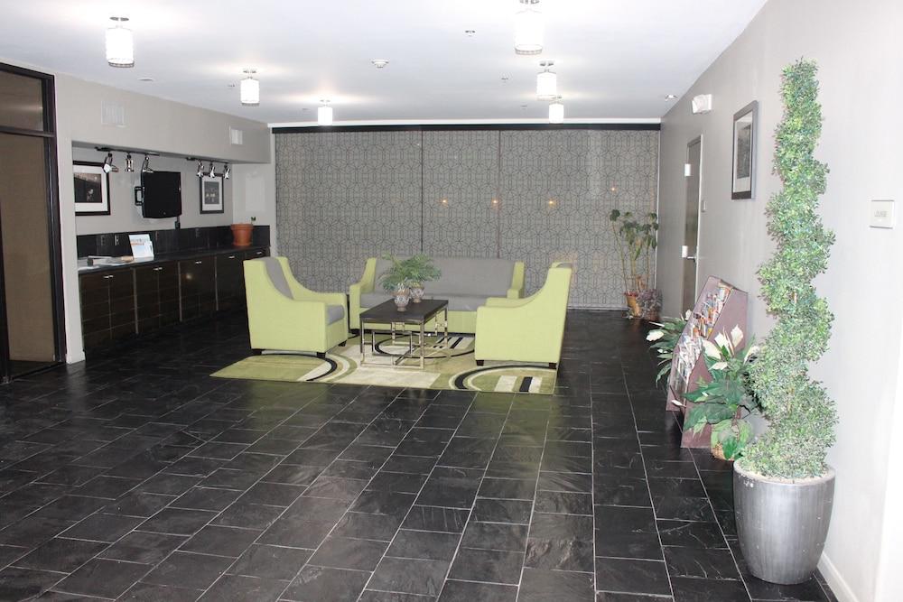 Baymont By Wyndham Columbus Hotel Bagian luar foto