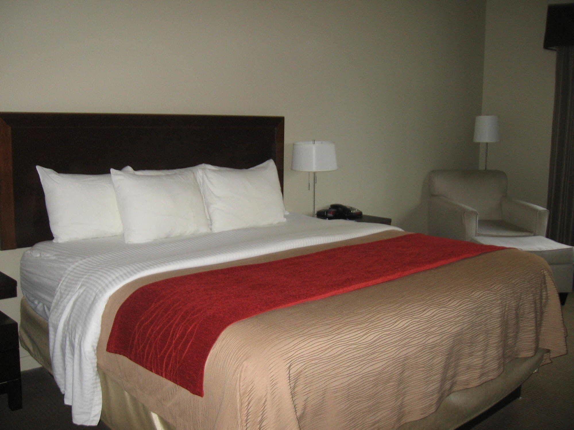 Baymont By Wyndham Columbus Hotel Bagian luar foto